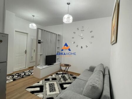 VENDESI APPARTAMENTO 1+1 "VICINO AL BRRYLIT" 125000 EURO