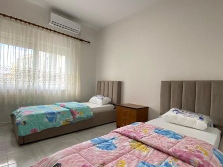 ME QIRA APARTAMENT 2+1 PRANE PROKURORISE SE TIRANE,MINE PEZA