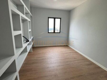 For sale, Apartment 2+1+2, "Shefqet Kuka" Street, Fresk