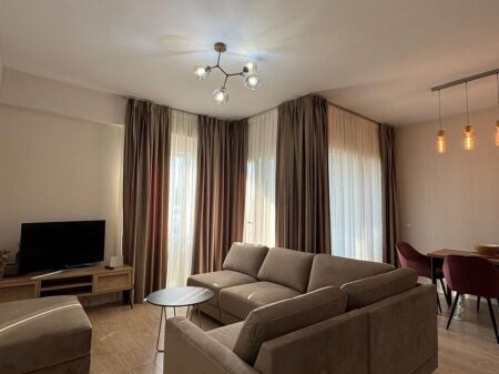 Jepet me qira 2+1+2 Rruga e Kosovareve 1500€