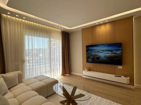 Apartament 2+1+2+2ballkone per shitje ne Astir