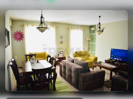  Apartament 2+1 me Qira në Qendër