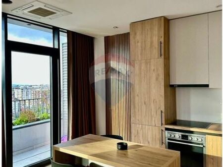 Apartament 2+1+2 per shitje Lake View