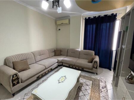 Apartament 2+1 me Qira tek Blv. Migjeni