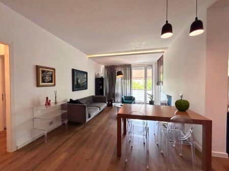 JEPET ME QIRA APARTAMENT 2+1 – LIQENI I THATË