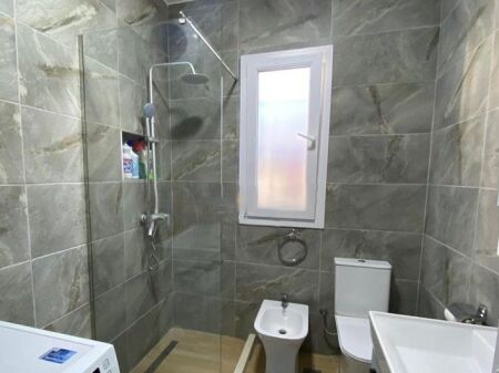 Apartament 2+1 per Qira tek Ish-Parku (rr.Frosina Plaku)
