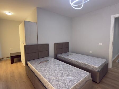 Jepet me Qira Apartament 2+1 në "Zonën e Doganës", - Tiranë