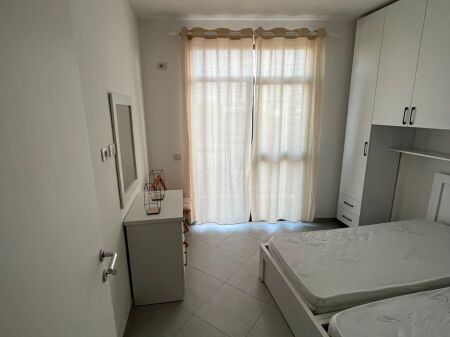 Apartment 1+1 for rent QSUT !
