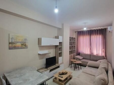 APARTAMENT 1+1 ME QIRA KOMPLEKSI FRATARI