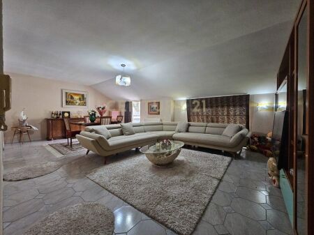 APARTMENT FOR SALE 2+1 NEAR DESHMORET E LIRISE SCHOOL !Gold142447