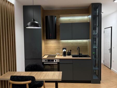 Shitet Apartament 1+1 – Kopshti Zoologjik, Tiranë 