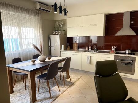 Apartment 1+1 for rent Paris municipality Kristal Center !