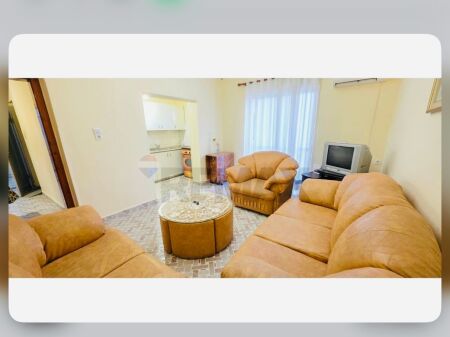  Apartament 3+1 me Qira tek Rruga e Barrikadave