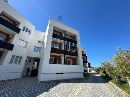 Shitet, Apartament 1+1 , Gjiri Lalzit