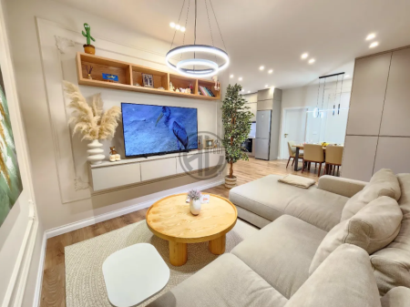 Shitet Apartament 2+1, Plazh-Durres