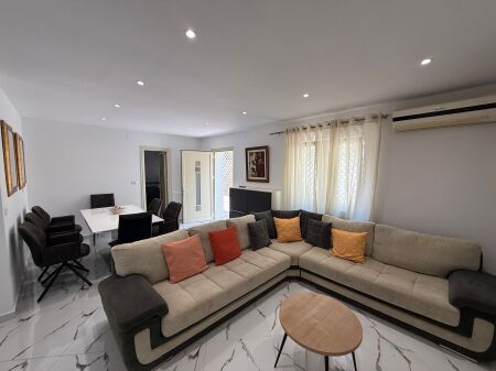  QERA SUPER Apartament 2+1  Prane Siri Kodres  Rruga “Besa” 