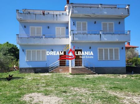 Vile ne shitje me dy hyrje te ndara, ne Sallmone te Shijakut (ID 4151226)
