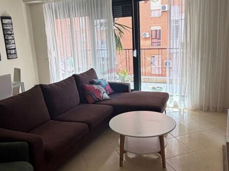APARTAMENT 2+1 ME QIRA TEK KOMPLEKSI DELIJORGJI!