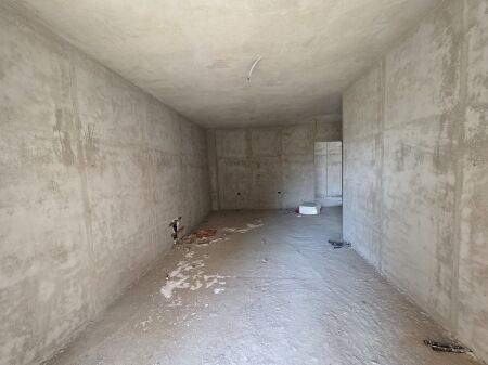 Ex Campo di Aviazione Appartamento 2+1 + Veranda in Vendita