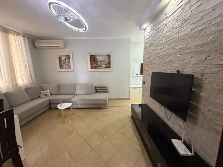 2+1, villa in L Astir, 450 thousand lek