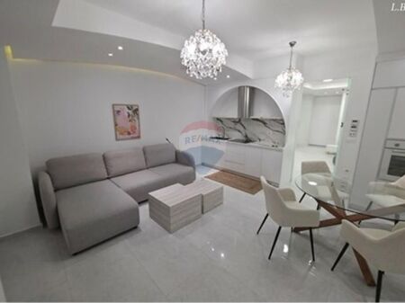 Apartament me qera 1+1  – Rruga Rrapo Hekali,Zona Eleonora!