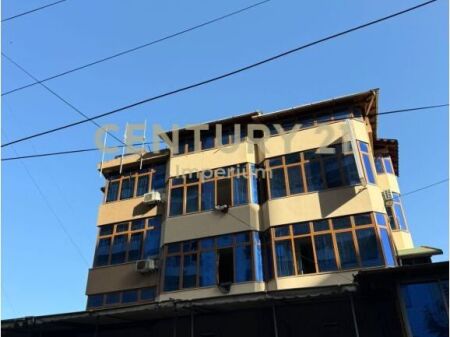Hotel for sale in Misto Mame