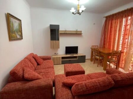Yzberish Apartament 1+1 me qira