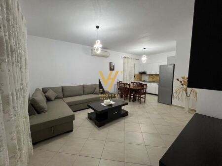 APPARTAMENTO 2+1+2 IN AFFITTO A MISTO MAME 50.000 LEKE