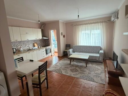 Apartament 1+1 per Qira - Ali Demi