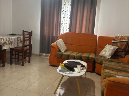 APARTAMENT 2+1. 35000 LEKE.KINOSTUDIO