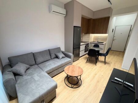 Jepet me qira apartamet 1+1 ne Ali Dem