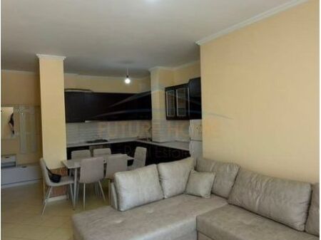 Qera, Apartament 1+1, Rruga e Thesarit , Fresk .