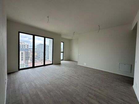 Nuovo Boulevard, Park Avenue locali commerciale in affitto per uffici 3+1+2, vuoto 1.000 Euro (trattabile)