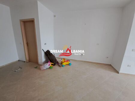 Office/Studio apartment for rent in Yzberisht near the end of the boulevard in Tirana (ID 4261794)