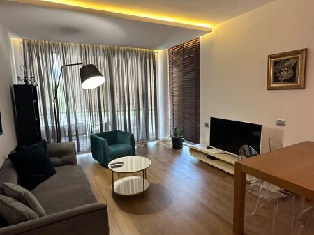 JEPET ME QIRA APARTAMENT 2+1 – LIQENI I THATË