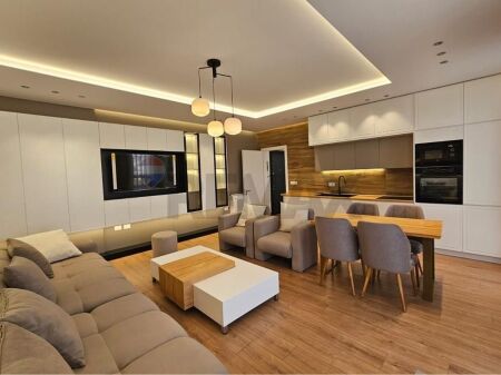 Apartament 1+1 per qira tek Bulevardi i Ri!