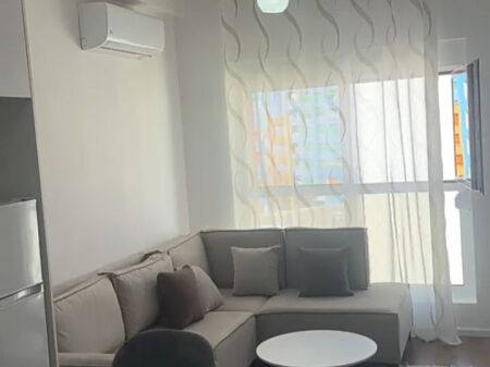  Jepet me Qera Apartament 1+1 te Mangalemi ne Ali Dem, 450 mije leke