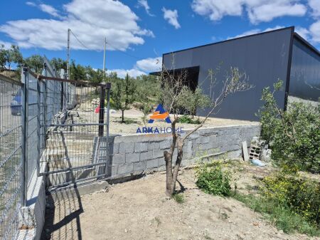 AFFITTO MAGAZZINO 250M2 "KOMBINAT" 1200 EURO