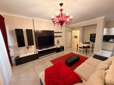 Apartament 2+1 me qira tek Komuna e Parisit