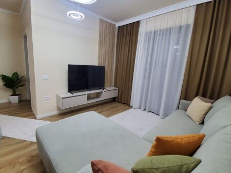 Jepet me Qira Apartament 1+1 – Liqeni i Thatë