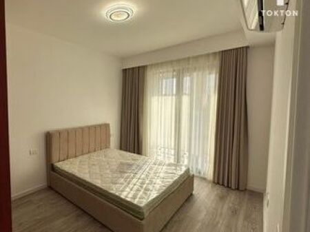 QIRA, APARTAMENT 1+1, KOMPLEKSI URBAN GATE, UNAZA E RE, TIRANË