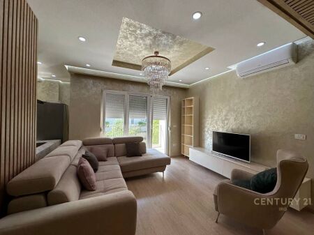 Apartament 2+1+2 me qira tek Park Life Residence, Liqeni i Thate
