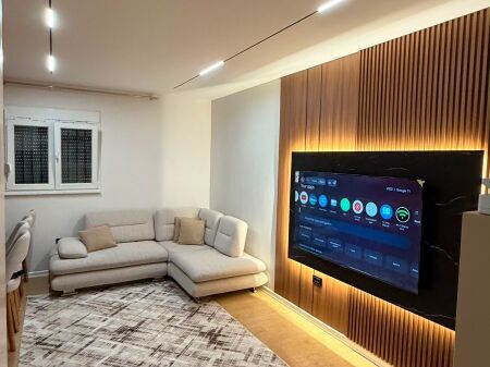 Qera | Apartament 1 + 1 | Shkolla Bashkuar | 650 €/muaj