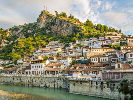PRIVATE HOUSE FOR SALE BERAT