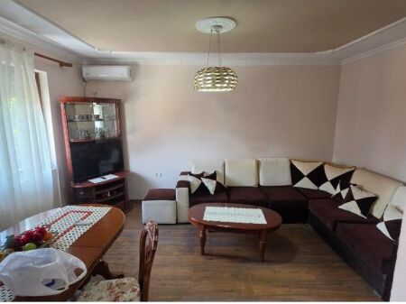 JEPET APARTAMENT 1+1 ME QIRA PRANE SPITALIT TE PEDIATRISE (QSUT)