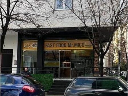Affitto, Locale Commerciale, Via "5 Maji"Concorde Center