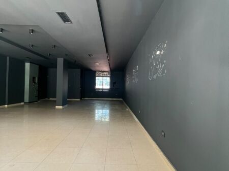 SHOP FOR RENT 100M2 DINAMO STADIUM 200,000 LEKE FH-79044