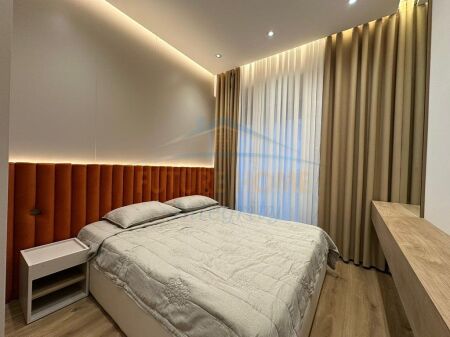 In vendita, Appartamento 1+1, Residenza Oxa, Tirana.