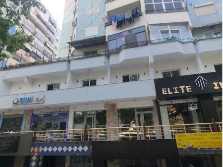SHITET AMBIENT BIZNESI NË LAPRAKË – PALLATET E ARABIT 110,000 €