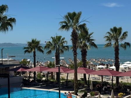 Duplex In Vendita Con Vista Fantastica Sul Mare